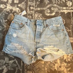 Levi’s 501 jean shorts